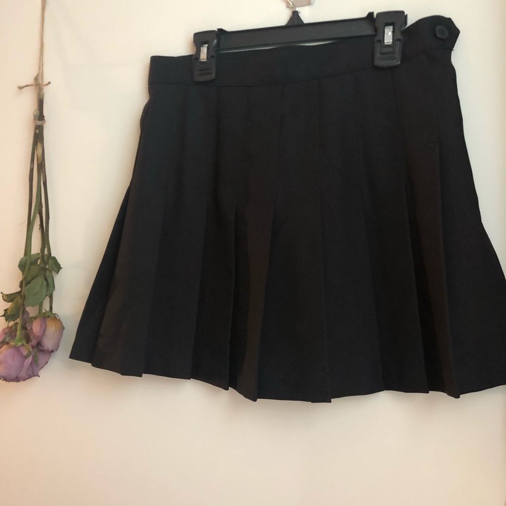American Apparel pleated skirt